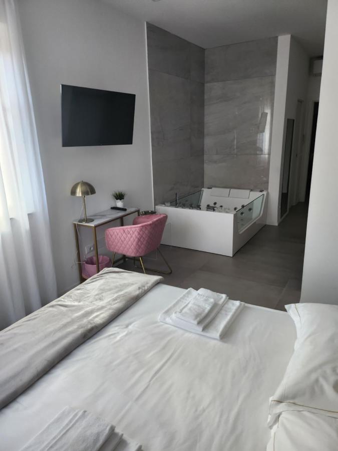 Dada Suites Catania-Fontanarossai nemzetközi repülőtér Kültér fotó